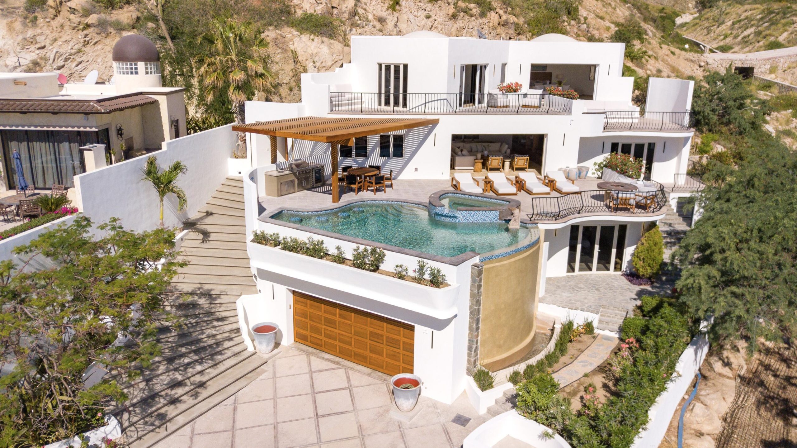 Search Cabo San Lucas Residences for sale