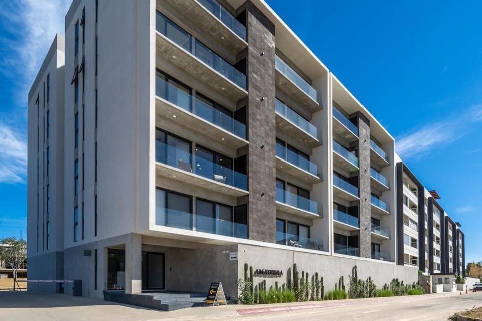 Cabo San Lucas Amaterra PENTHOUSE 601A is a turnkey 2 bedroom/2 bathroom fully furnished condo. This condo comes with 1 covered parking spot and a large private bodega as well as an additional uncovered parking spot.Walking distance to the marina and downtown and only 500 yards to the beach!This condo has an impressive rental history and is an excellent investment property. – Amaterra, Cabo Corridor, Cabo Corridor, BS