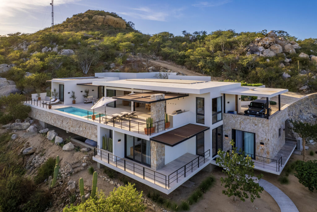 Cabo San Lucas Laguna Hills Casa Savoy is a modern 4014 square foot, four-bedroom hillside home, built in 2024, in Laguna Hills, offering breathtaking ocean – Casa Savoy, Block 1, Lot 113, San Jose del Cabo, BS