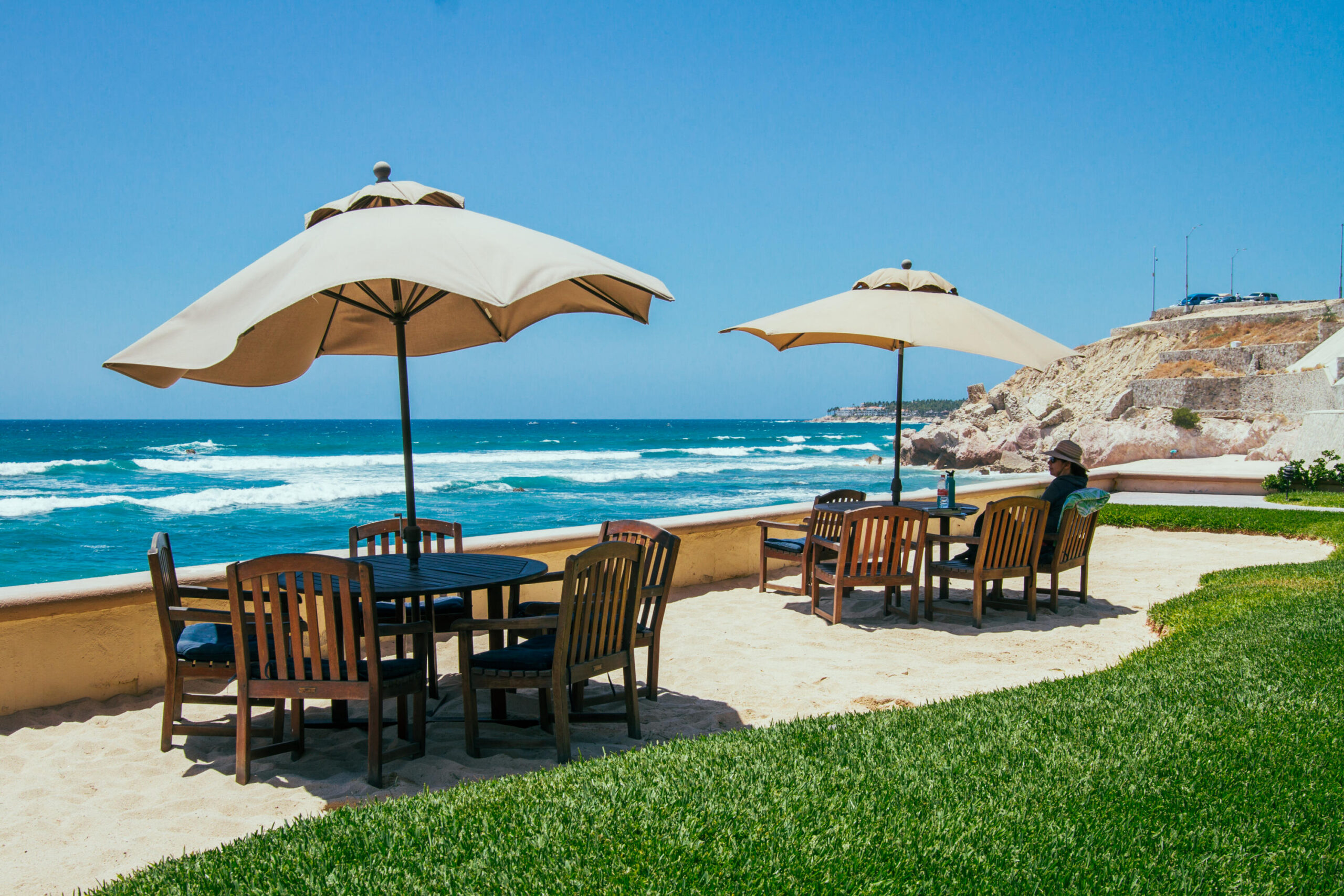 Cabo San Lucas Tramonti Paradiso LOWEST PRICED 2-BEDROOM WITH OCEAN – Paseo Malecon San Jose, San Jose del Cabo, BS