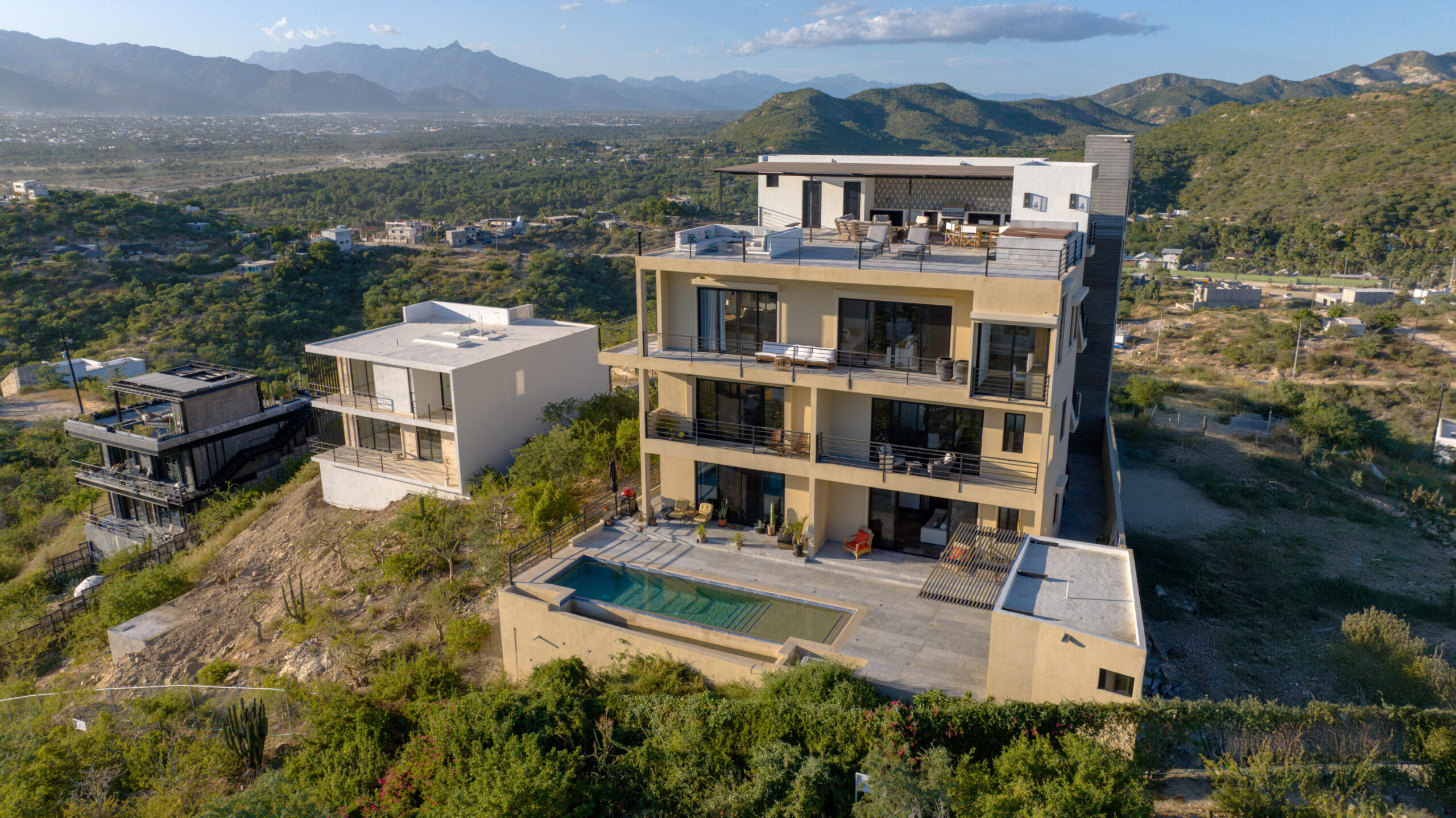 Cabo San Lucas Ventanas Penthouse Living at Its Finest | Ventanas 3A | 3 BD / 2 BA | Fully Furnished 2 car underground garage (Door can be added) – Retorno Punta Palmilla, San Jose del Cabo, BS
