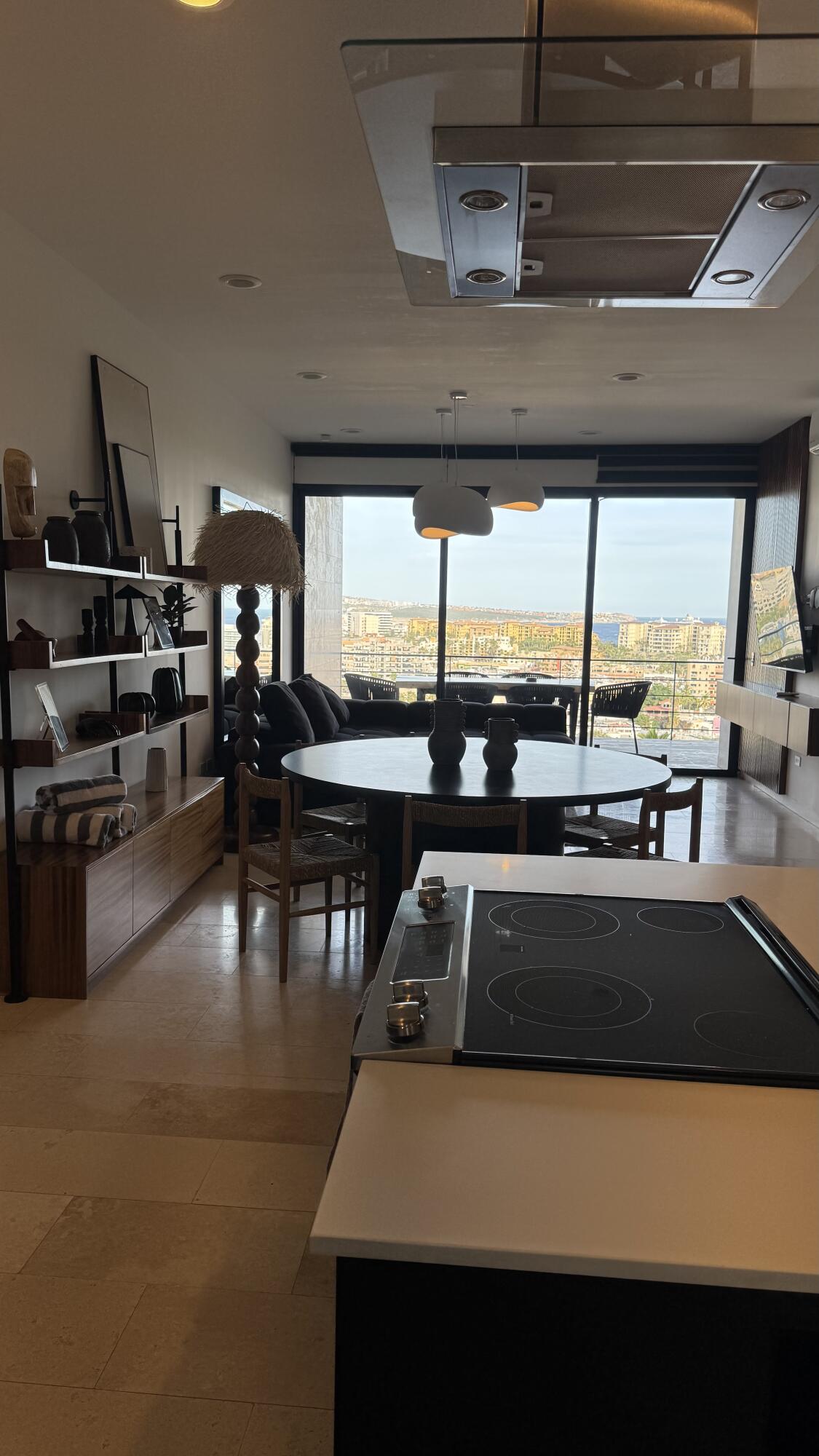 Cabo San Lucas Montemar Pedregal Located in the exclusive Montemar Residences in Pedregal, Cabo San Lucas, this beautifully appointed third-floor condo offers 2 bedrooms, 2 bathrooms, and stunning – Camino del Parque, Cabo San Lucas, BS