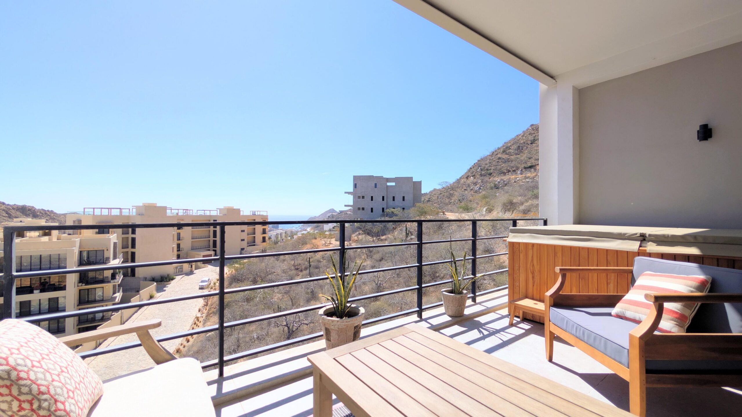 Cabo San Lucas Vista Mare Condo for sale at Vista Mare, Cabo San Lucas, located on the fourth floor within a private residential community in the Sunset area. Its strategic location offers a peaceful setting just minutes from downtown, the Marina, restaurants, cafés, supermarkets, shopping, services, and entertainment. The unit offers 111.15 m² total, including 97.65 m² of air-conditioned interior space and a 13.5 m² private terrace. It features 2 bedrooms, 2 full bathrooms, an open living and dining area, equipped kitchen, A/C, and 1 underground parking space. Amenities include 2 pools, gym, jacuzzi, firepit, and social areas. Ready for delivery. Price: for sale