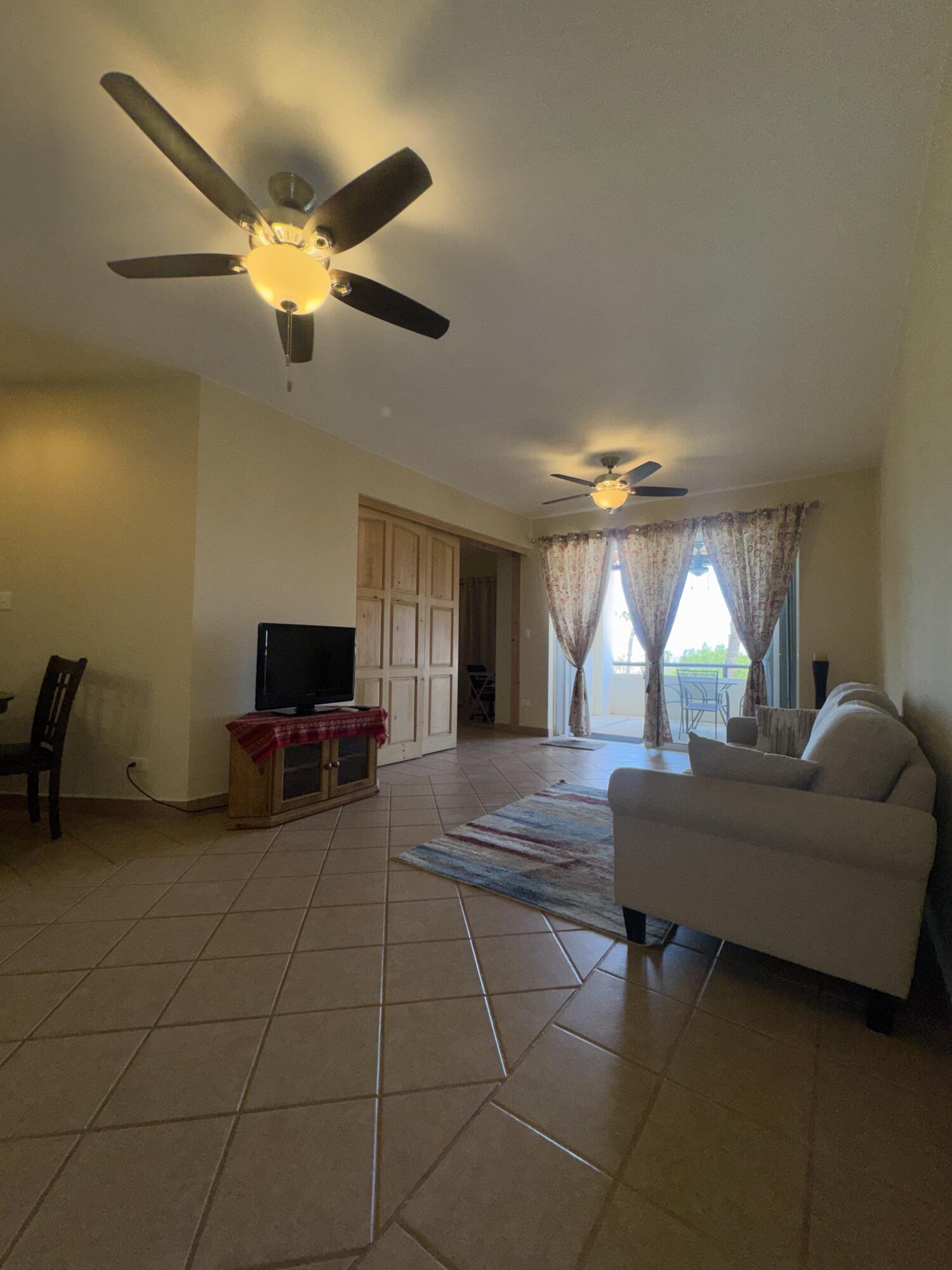 Cabo San Lucas Tamar Whether you are seeking a primary residence, a dreamy vacation escape, or a high-ROI investment property, this turnkey, furnished 2-bedroom, 2-bathroom ocean- – Tamar - Sol, Cabo Corridor, BS